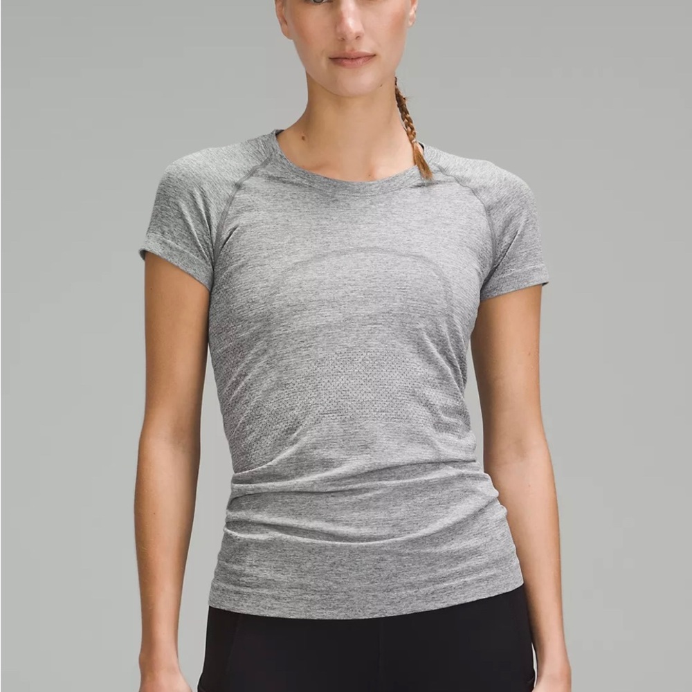 Lululemon Slate/white Short sleeve swiftly tech 2.0